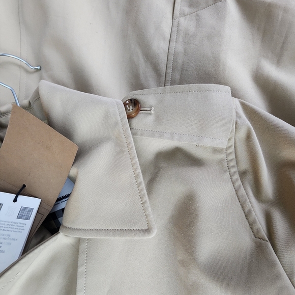 Burberry Trench coat - Picture 16 of 16